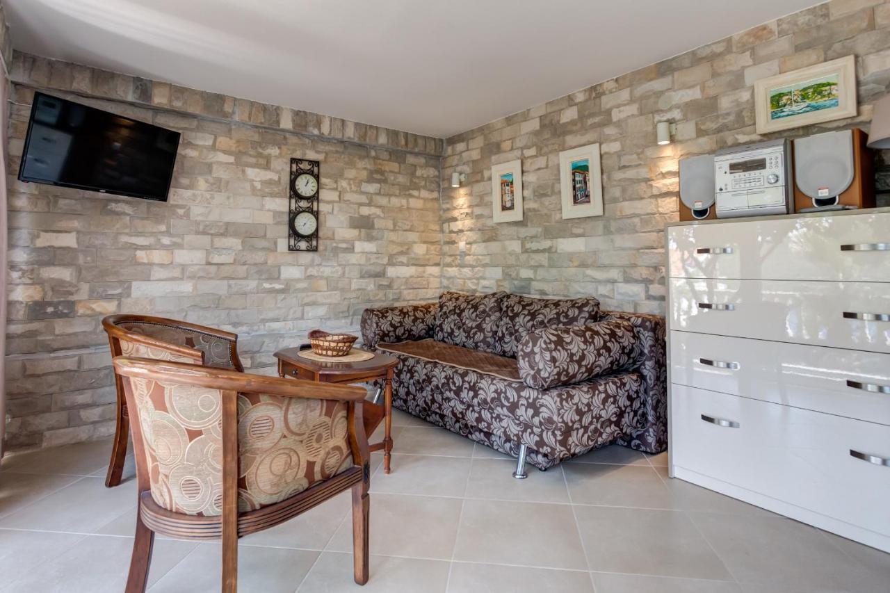 Sea Oasis Apartments - Milosevic โกตอร์ ภายนอก รูปภาพ