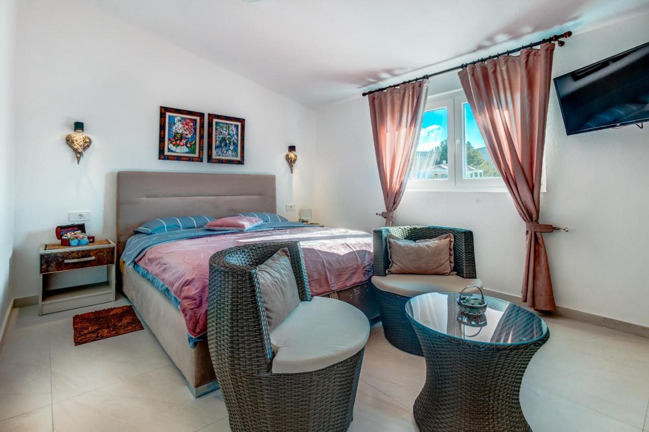 Sea Oasis Apartments - Milosevic โกตอร์ ภายนอก รูปภาพ